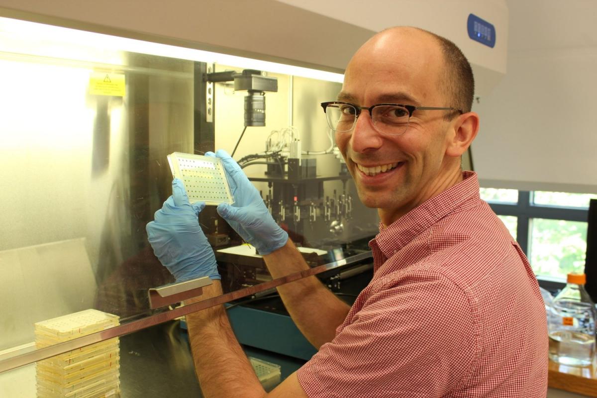 former-carnegie-staff-associate-martin-jonikas-named-hhmi-investigator